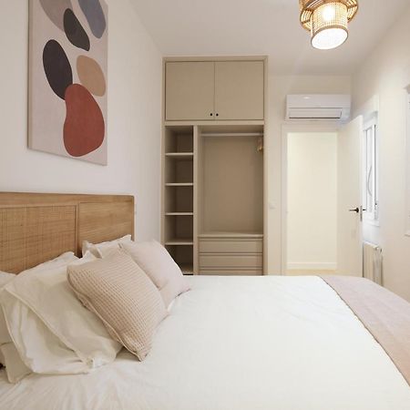 Luxury Flat Next To Gran Via Madrid Apartment Exterior photo