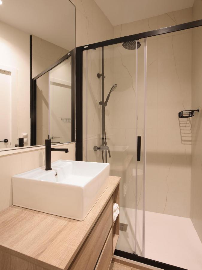 Luxury Flat Next To Gran Via Madrid Apartment Exterior photo